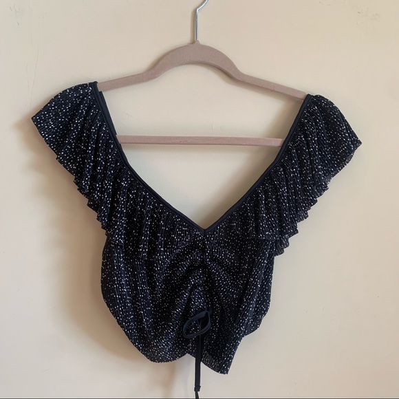 Zara Tops - Polka dot crop top